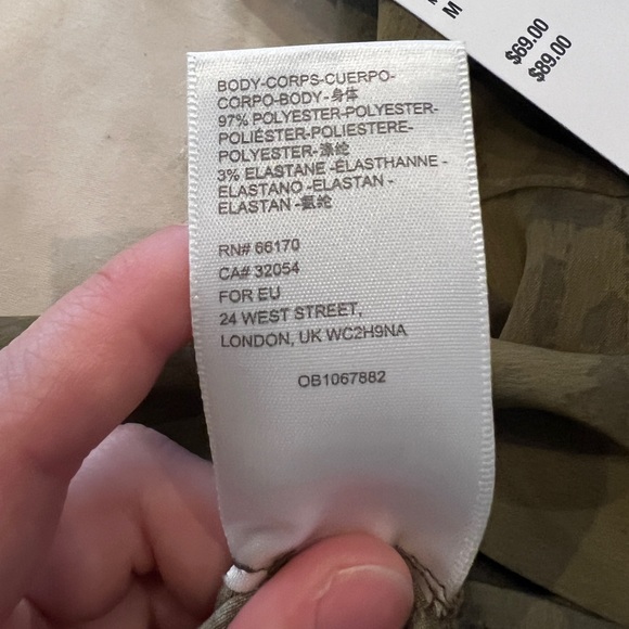 Urban Outfitters Romper - Picture 9 of 9